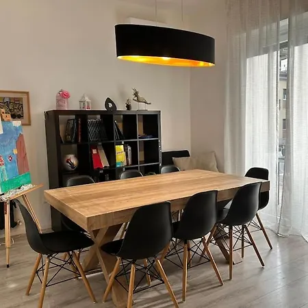 Moderno Al Centro Di